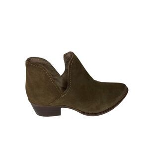 Steve‎ Madden Austin Suede Ankle Boots in Olive Green, Size 6.5